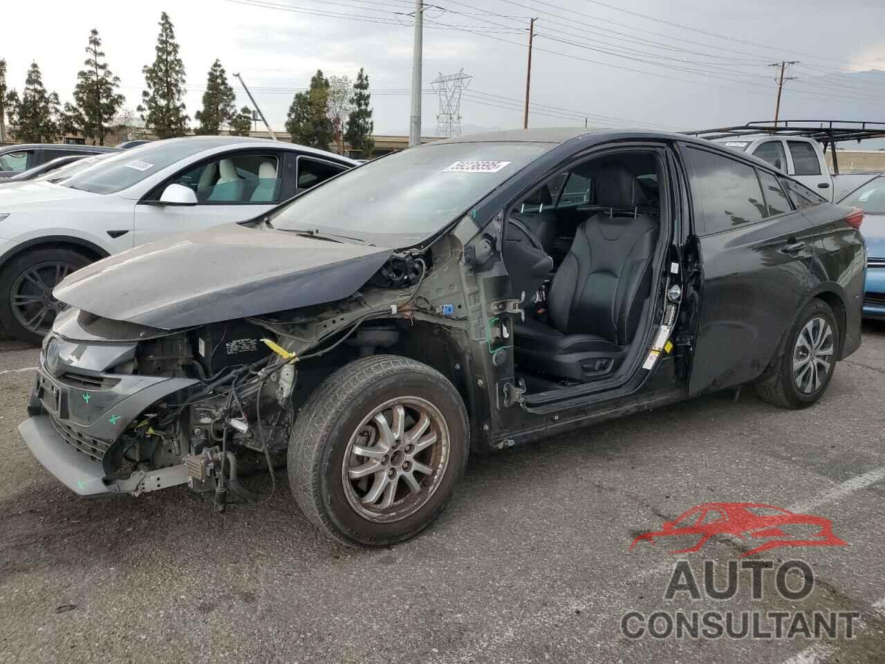 TOYOTA PRIUS 2020 - JTDKARFP9L3151937