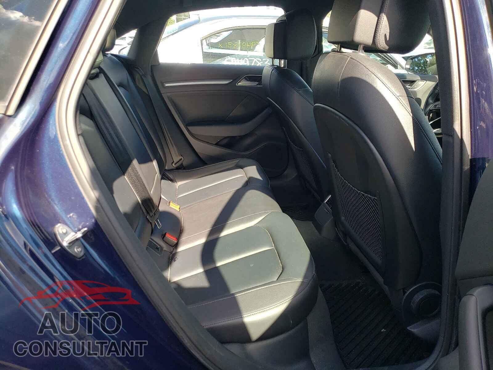 AUDI A3 2017 - WAUB8GFF6H1061961