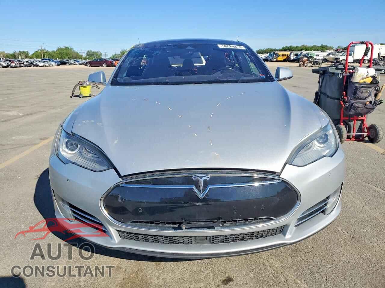 TESLA MODEL S 2016 - 5YJSA1E24GF123723
