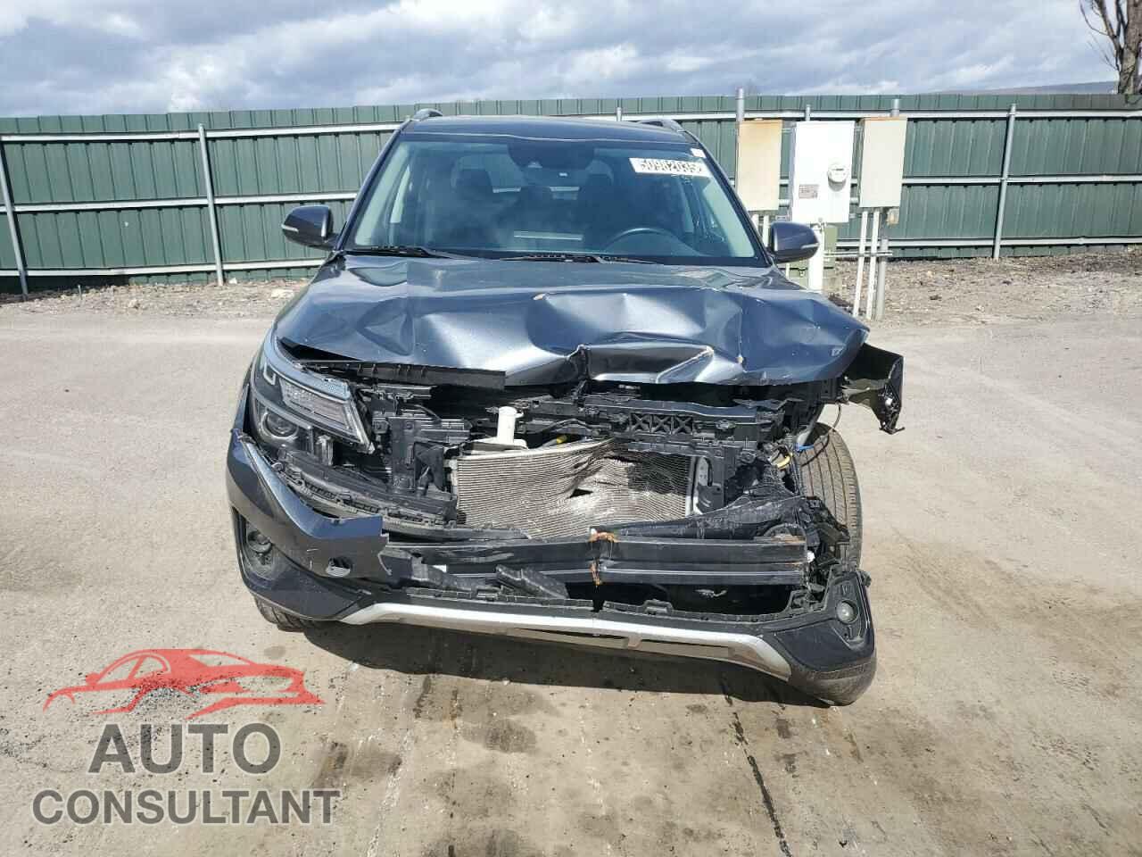 KIA SELTOS 2021 - KNDEU2AA7M7226546