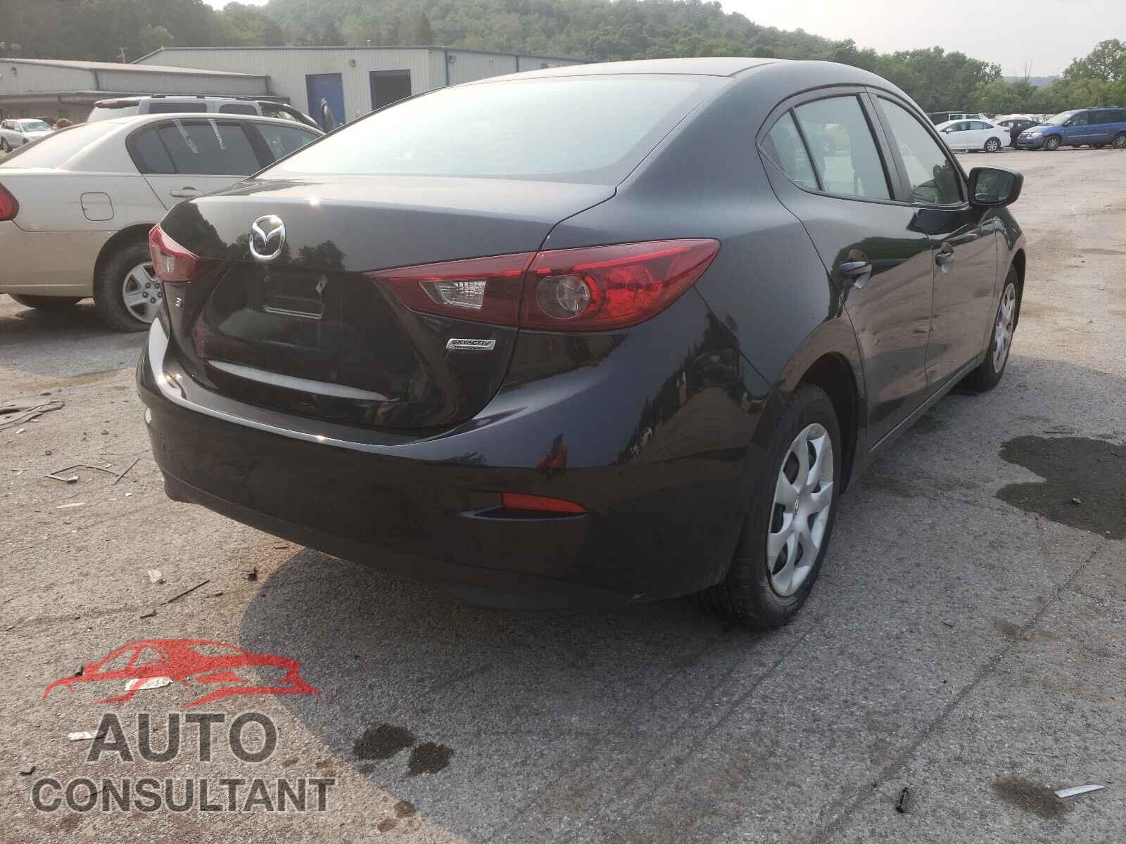MAZDA 3 2017 - 3MZBN1U79HM107318