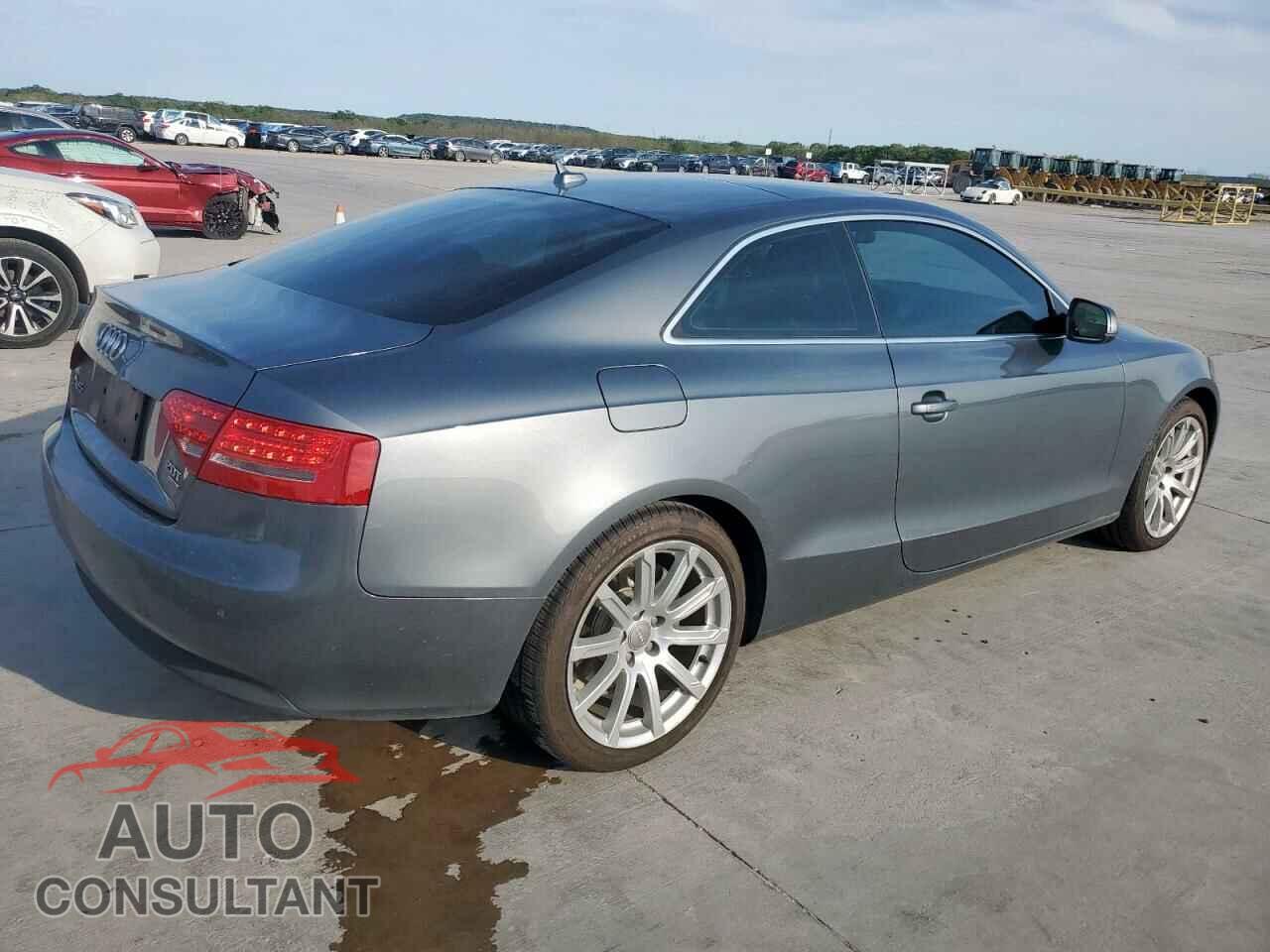 AUDI A5 2012 - WAUVFAFR1CA005199