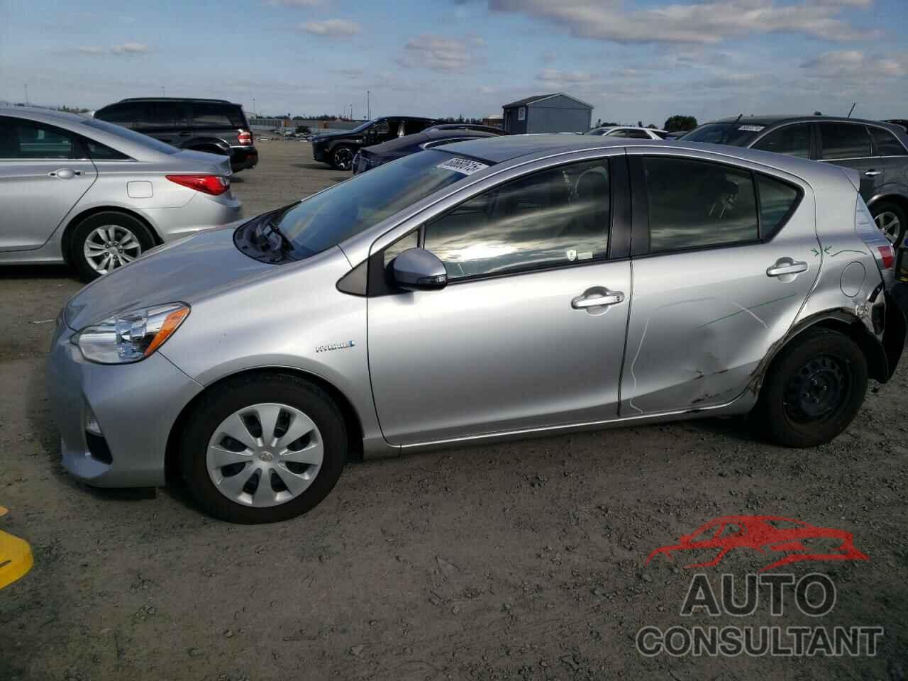 TOYOTA PRIUS 2014 - JTDKDTB30E1557921