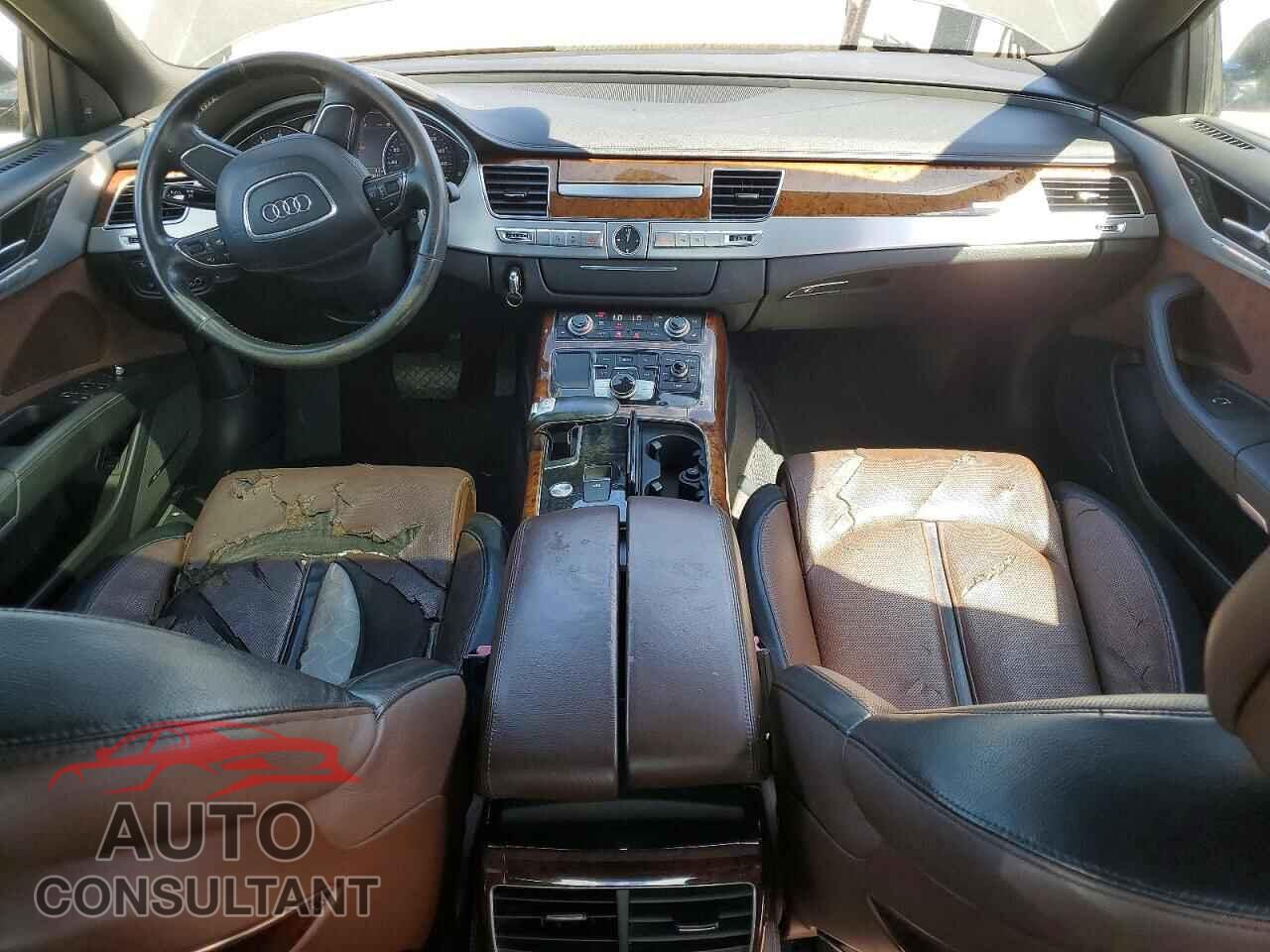 AUDI A8 2011 - WAUAVAFD0BN001061