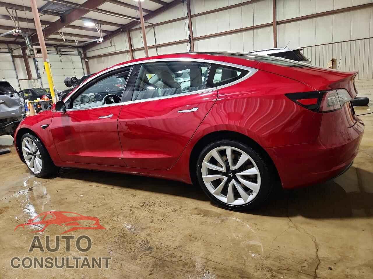 TESLA MODEL 3 2019 - 5YJ3E1EB2KF453751