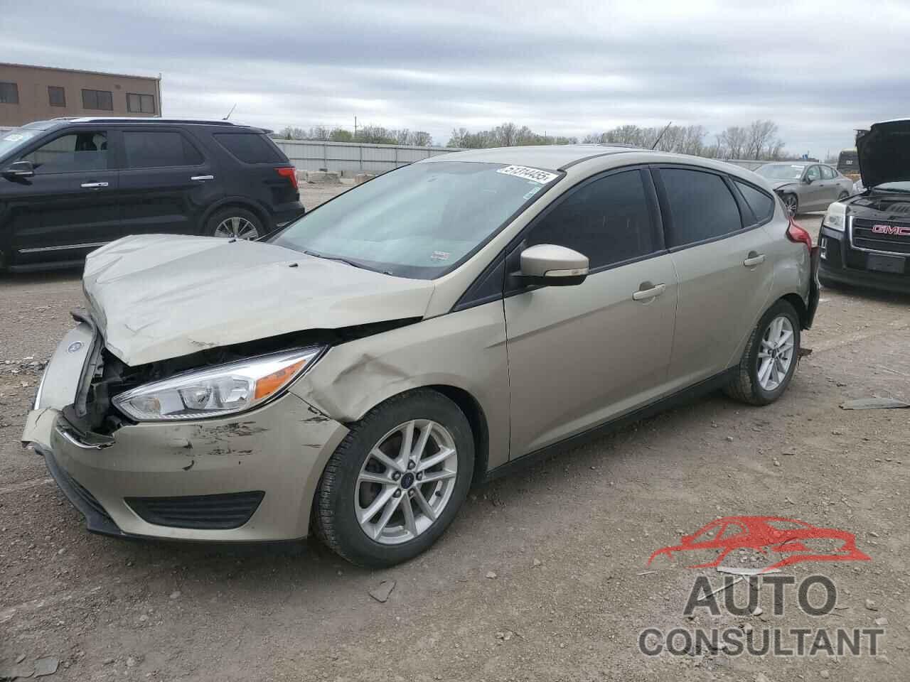 FORD FOCUS 2015 - 1FADP3K23FL368568