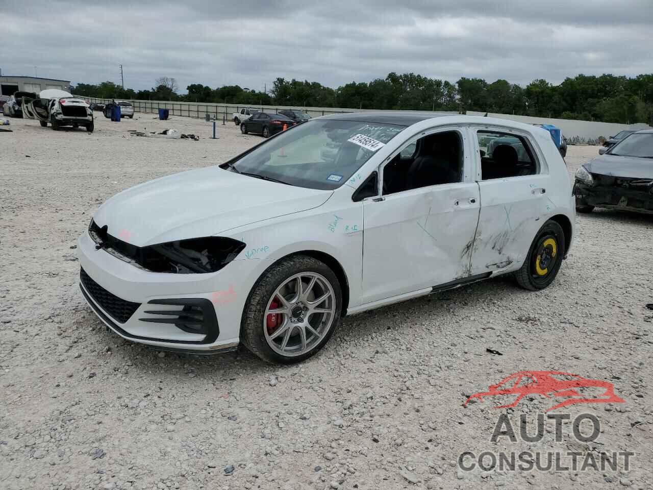 VOLKSWAGEN GTI 2019 - 3VW6T7AU4KM036315