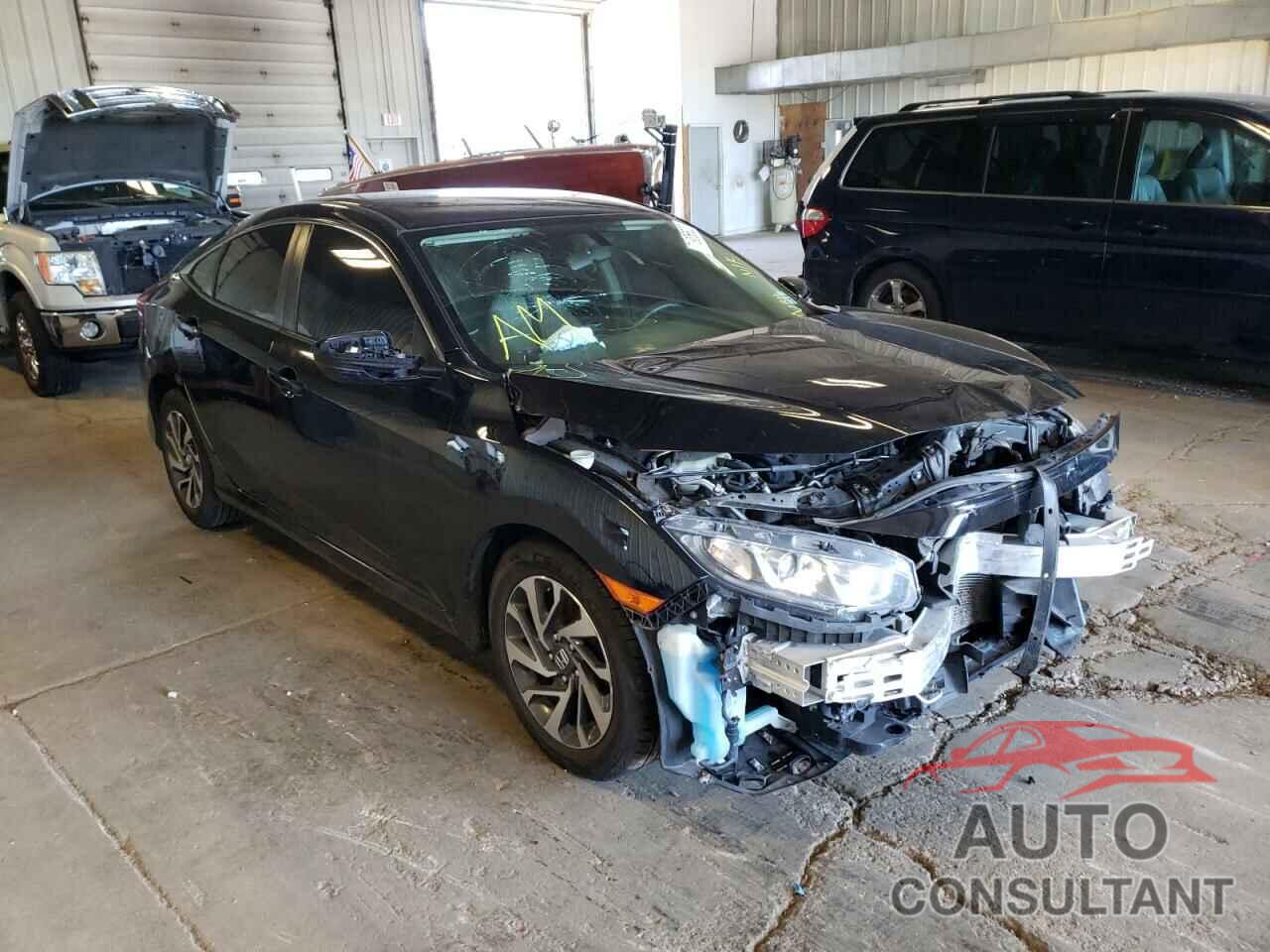 HONDA CIVIC 2018 - 19XFC2F54JE029459