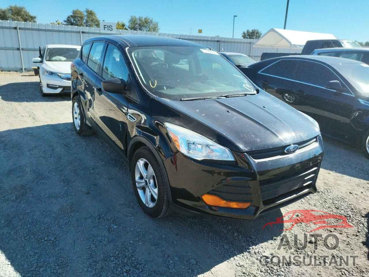 FORD ESCAPE 2016 - 1FMCU0F79GUB47938