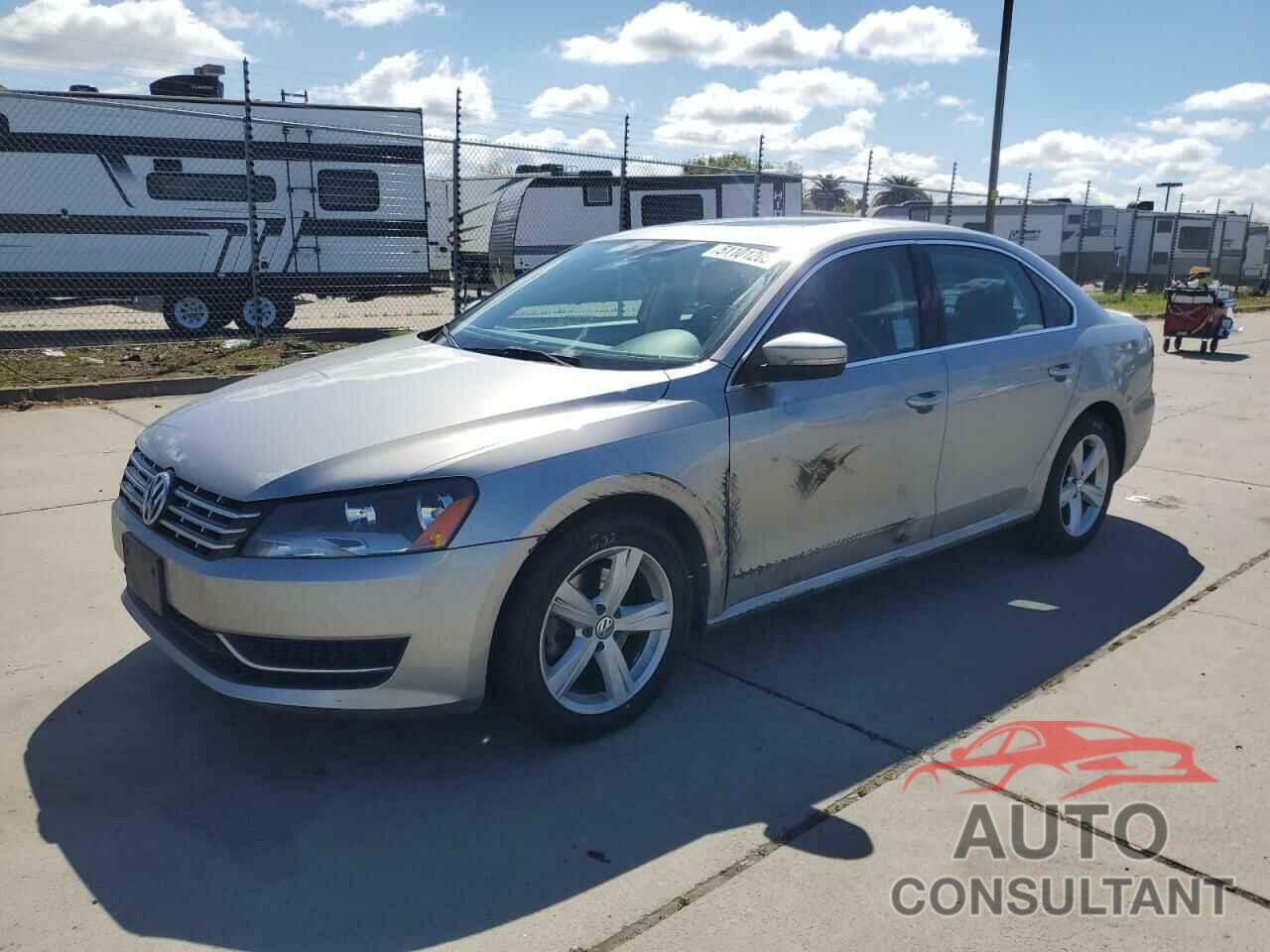 VOLKSWAGEN PASSAT 2013 - 1VWBP7A34DC073704