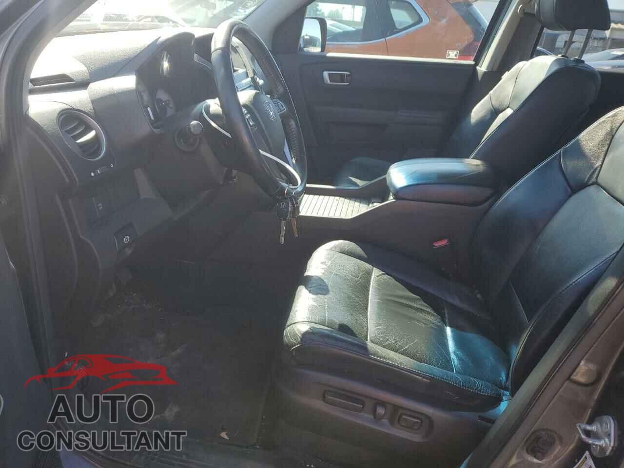 HONDA PILOT 2011 - 5FNYF4H53BB002323