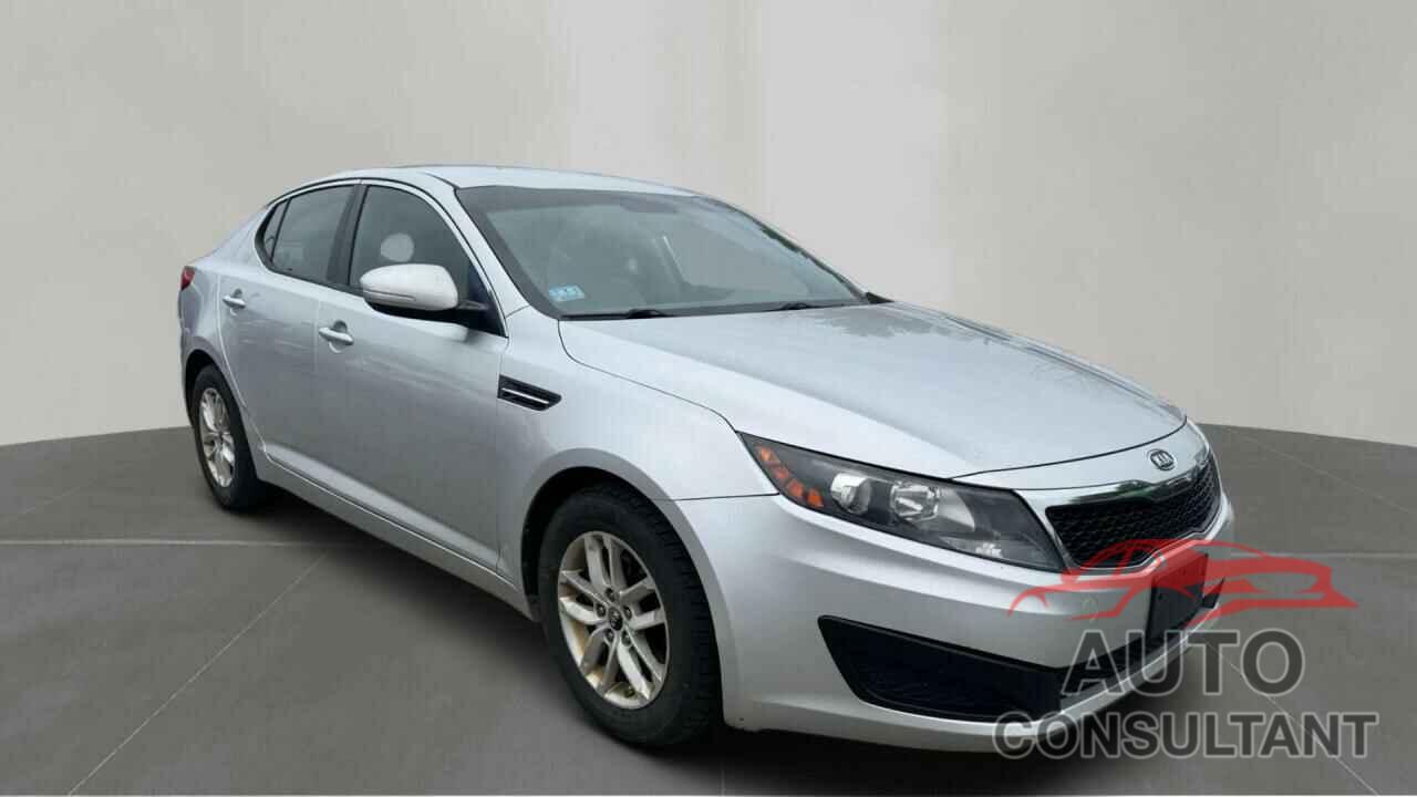 KIA OPTIMA 2011 - KNAGM4A76B5135203
