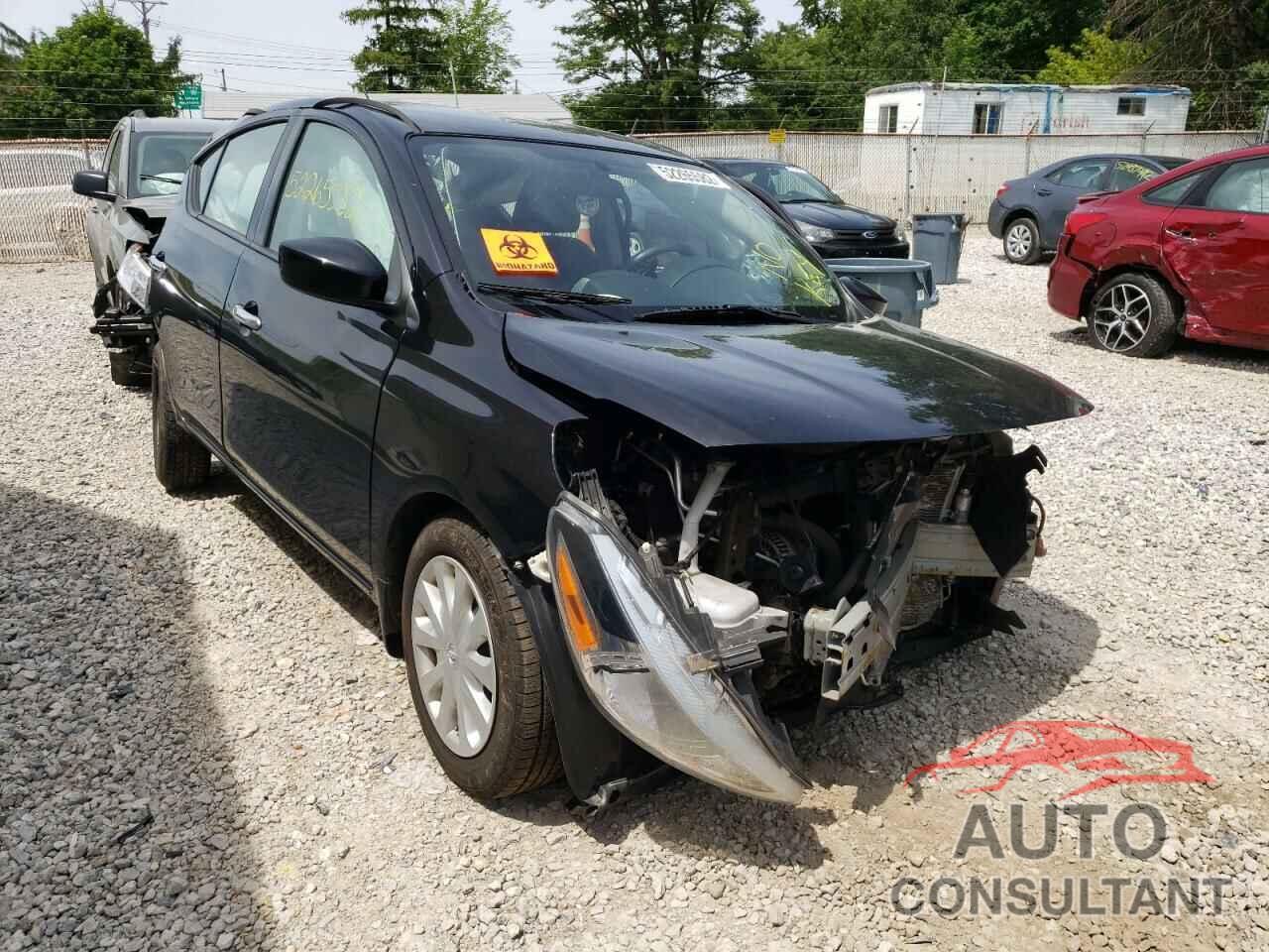 NISSAN VERSA 2018 - 3N1CN7APXJL882272