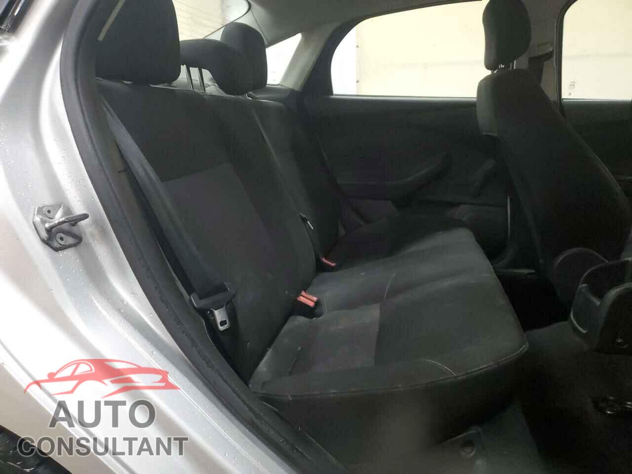 FORD FOCUS 2016 - 1FADP3E20GL244416