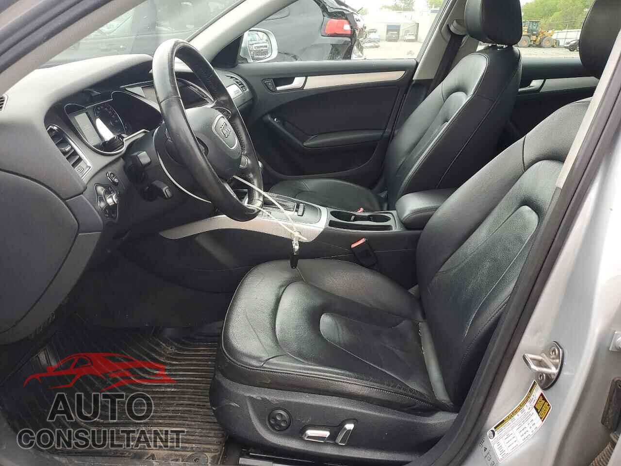 AUDI A4 2013 - WAUBFAFL7DN032562