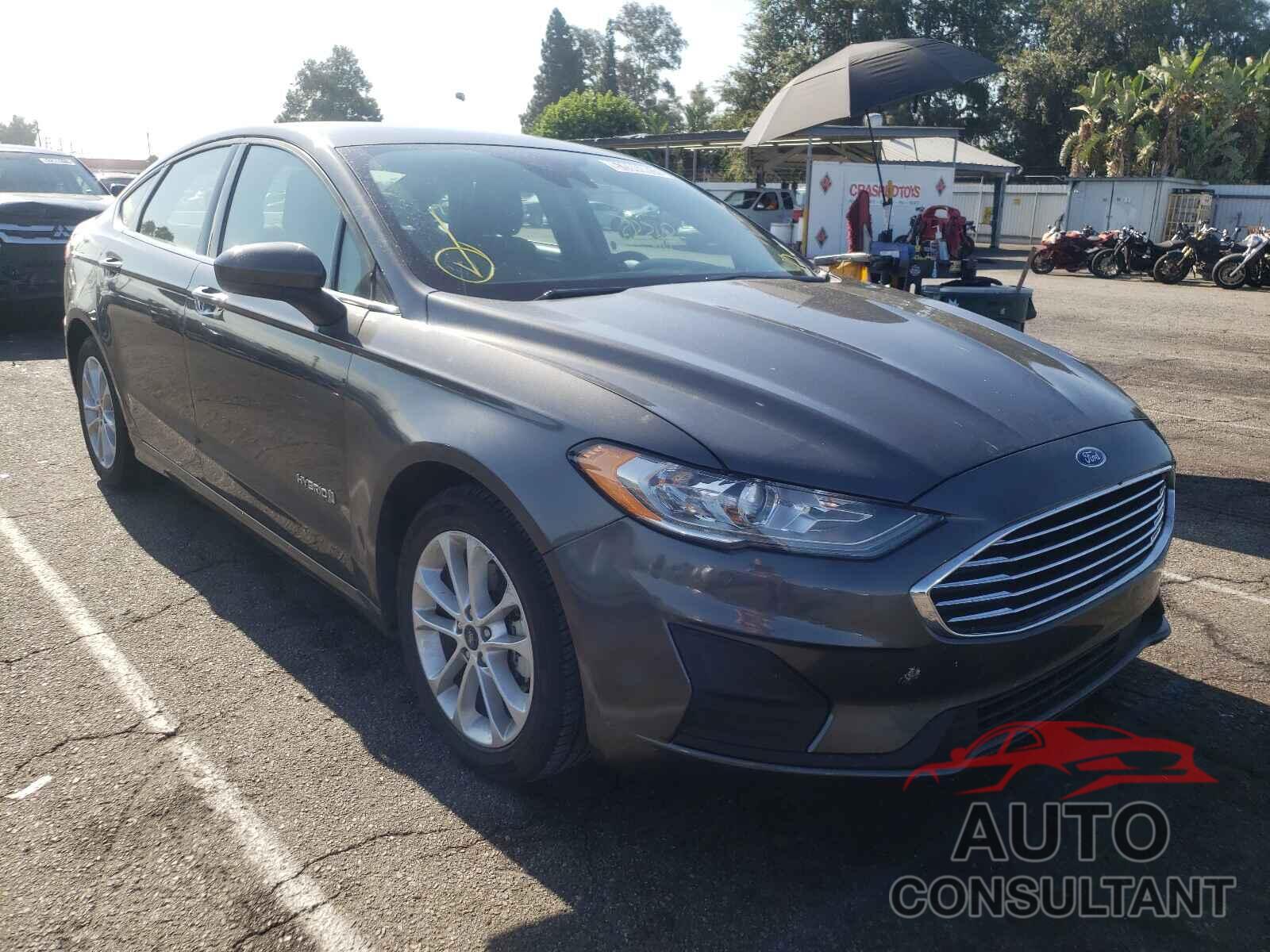 FORD FUSION 2019 - 3FA6P0LU4KR151775