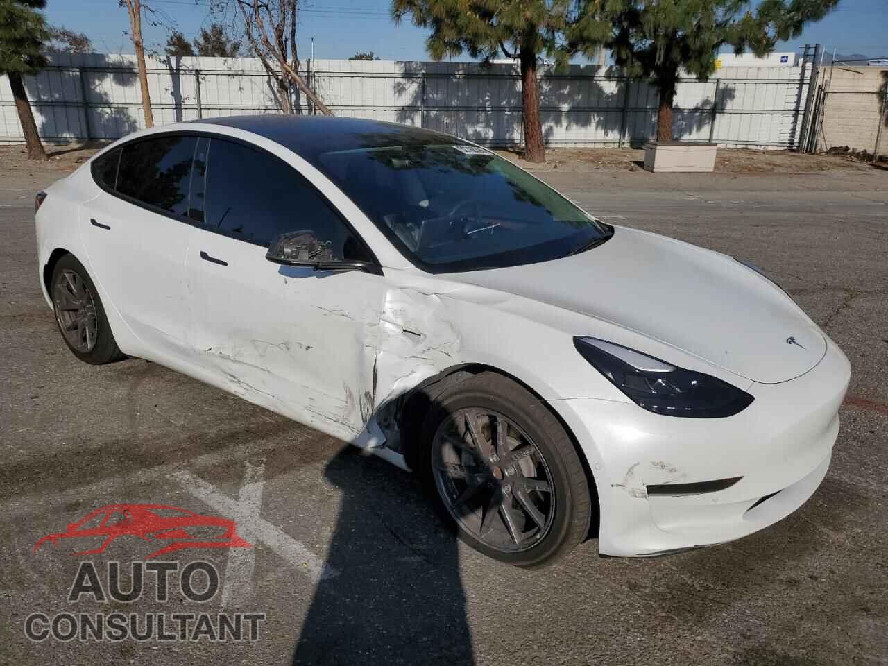 TESLA MODEL 3 2022 - 5YJ3E1EA8NF376718