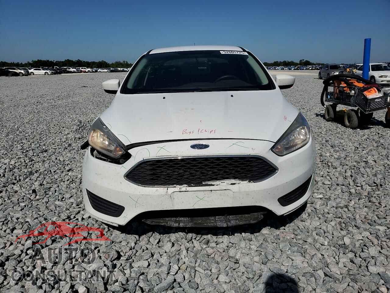 FORD FOCUS 2018 - 1FADP3FE9JL201774