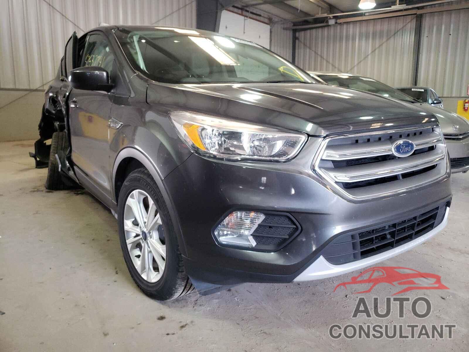 FORD ESCAPE 2017 - 1FMCU0GD4HUE76696