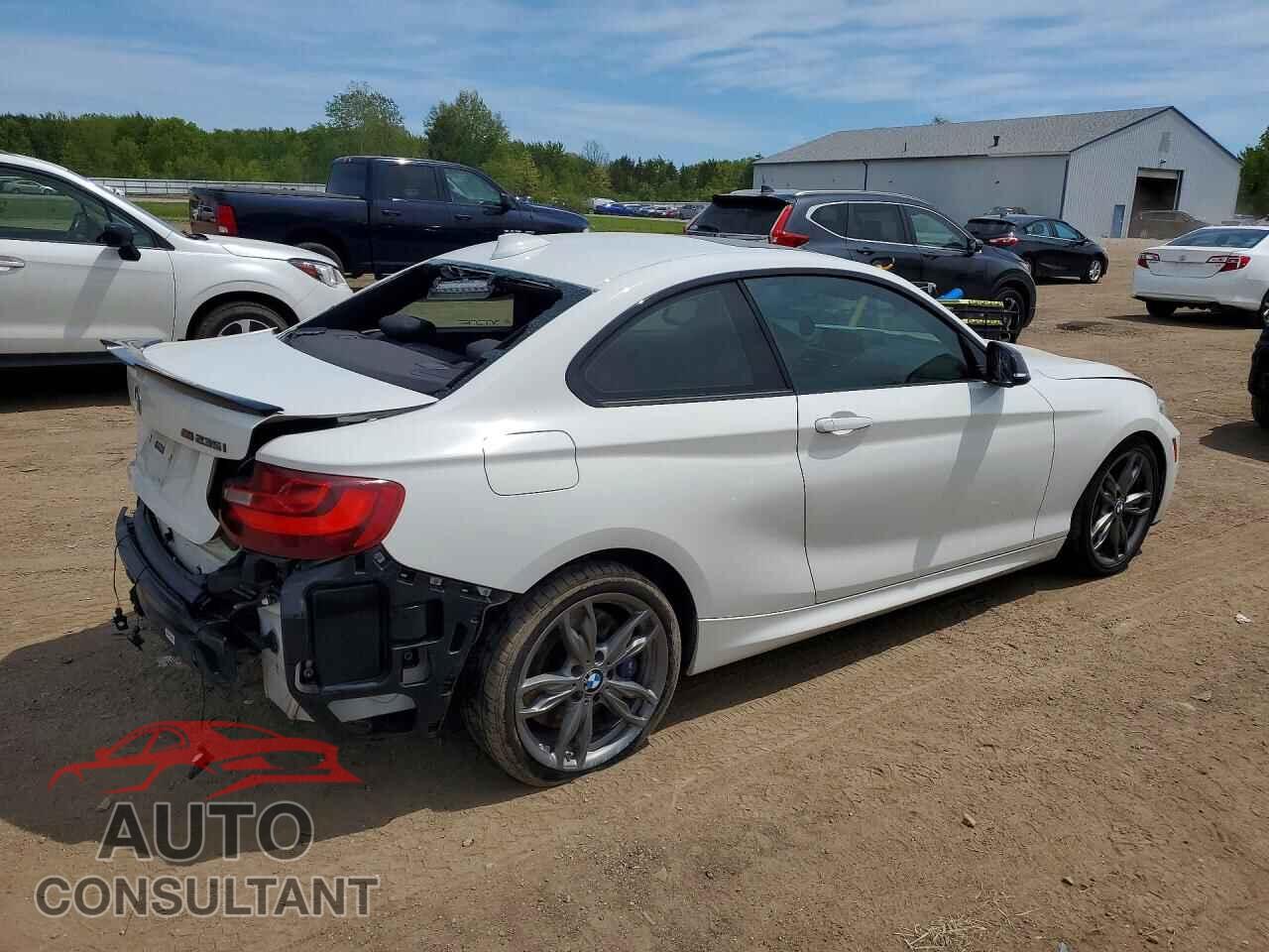 BMW M2 2015 - WBA1J9C54FV371443