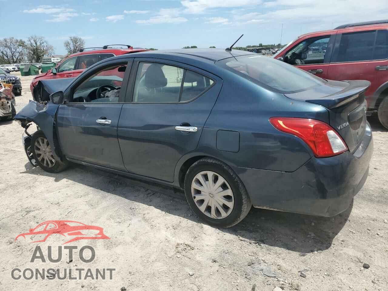 NISSAN VERSA 2017 - 3N1CN7APXHL893752