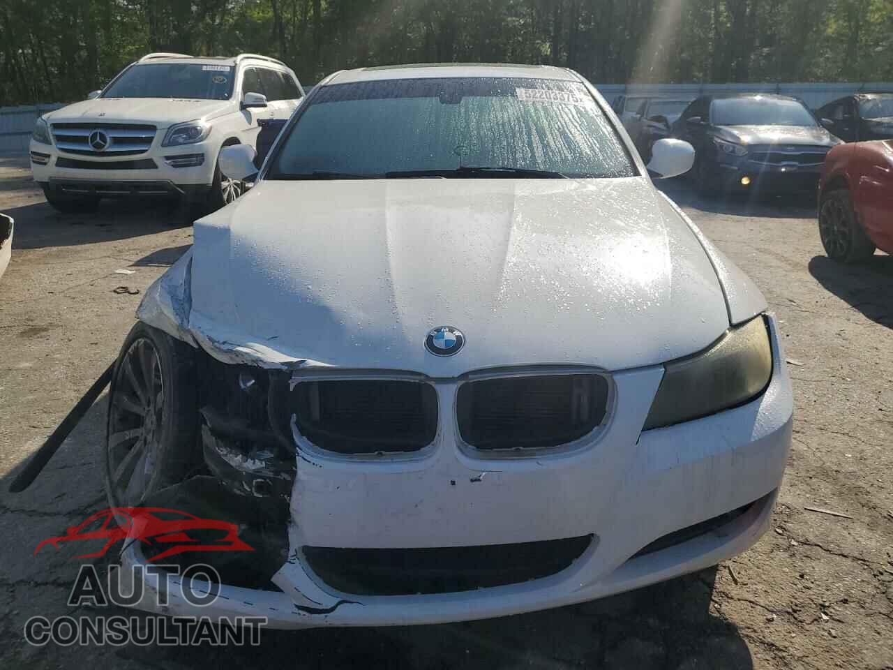 BMW 3 SERIES 2011 - WBAPH7G50BNN06299