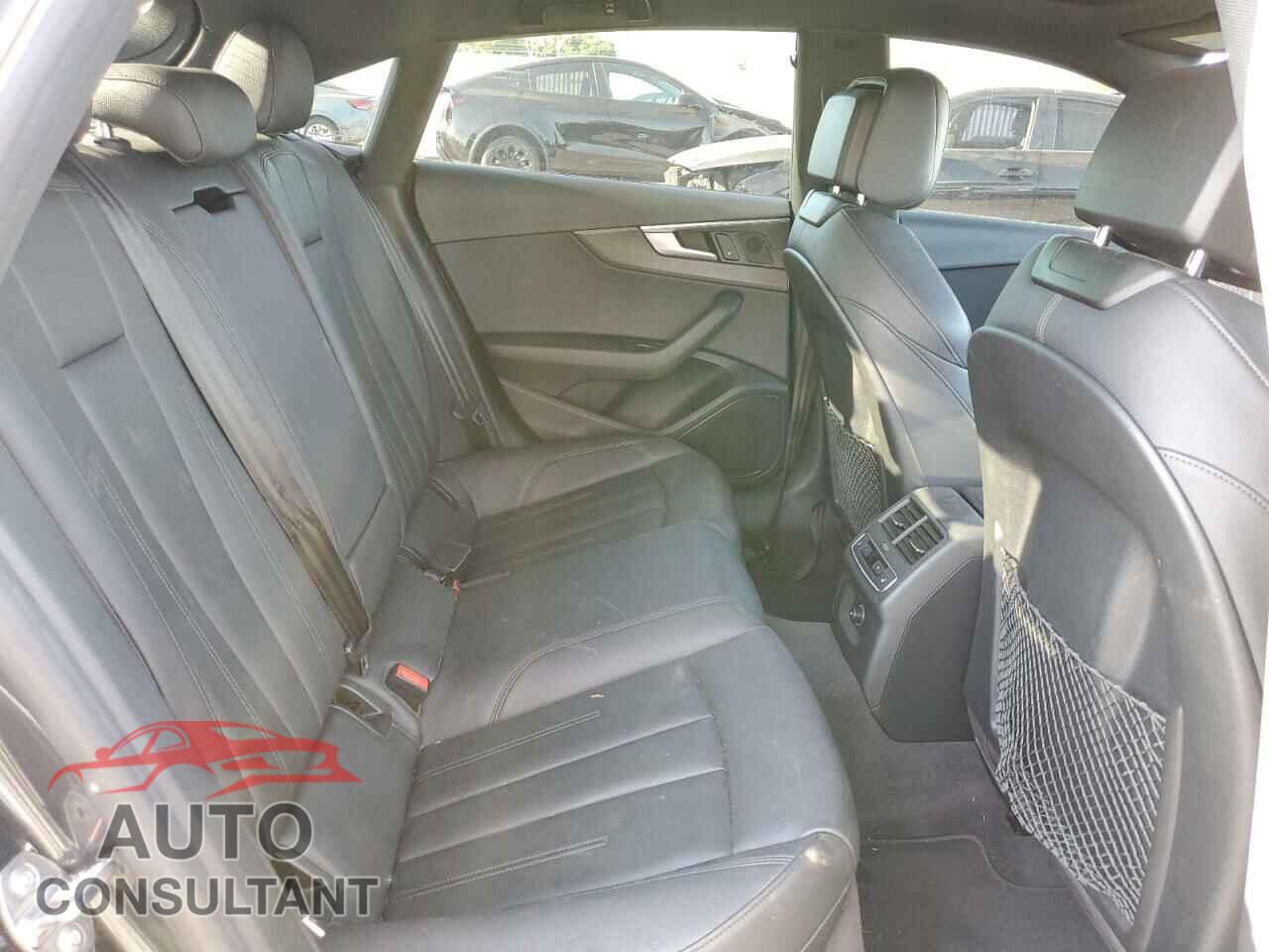 AUDI A5 2018 - WAUENCF57JA128868