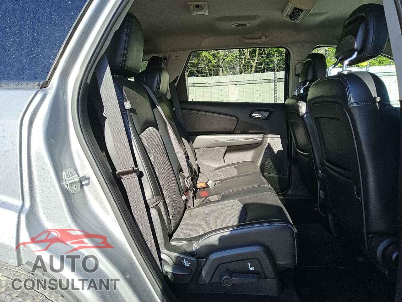 DODGE JOURNEY 2018 - 3C4PDCGG3JT516283