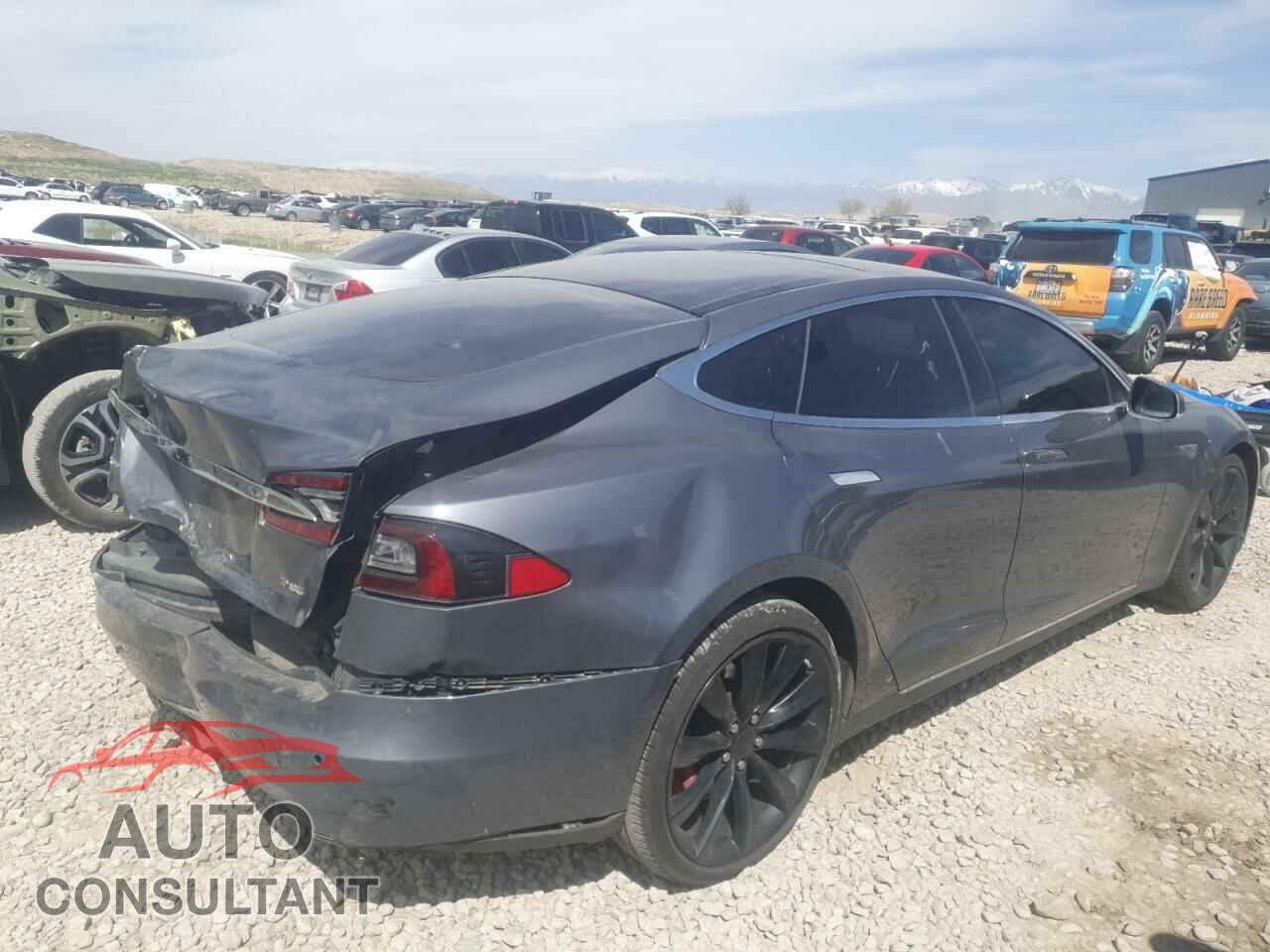TESLA MODEL S 2014 - 5YJSA1H16EFP40380