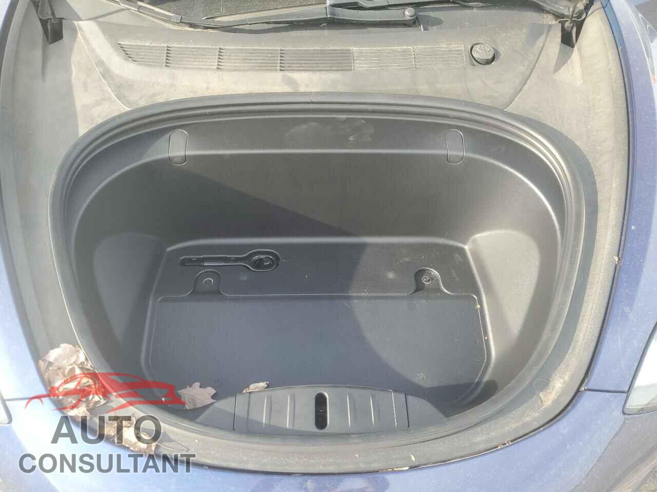 TESLA MODEL 3 2019 - 5YJ3E1EB2KF464958