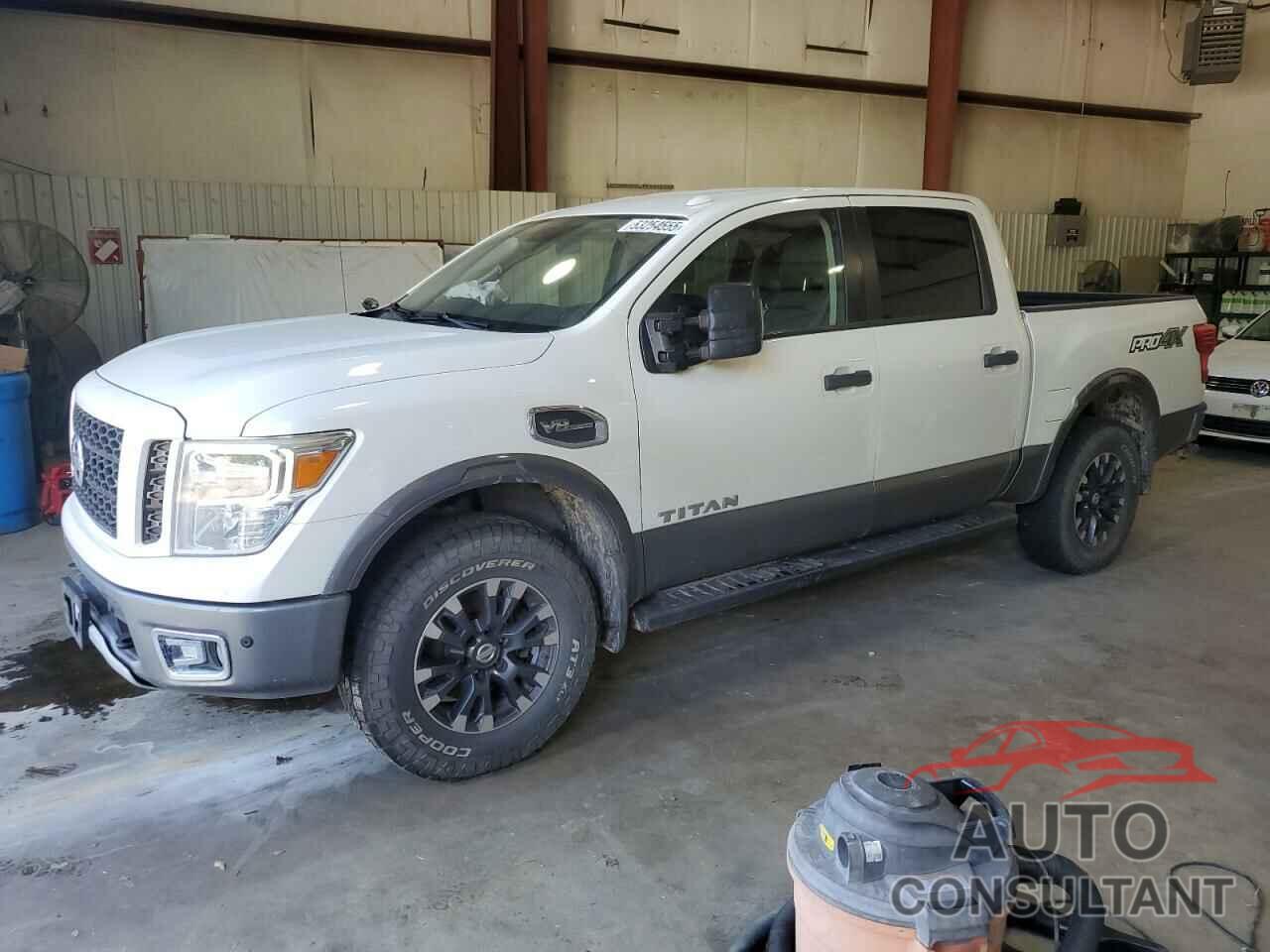 NISSAN TITAN 2017 - 1N6AA1E57HN569872