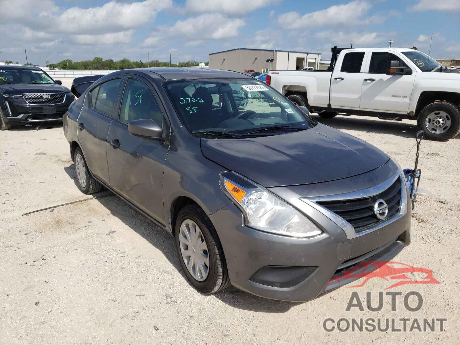 NISSAN VERSA 2019 - 3N1CN7AP3KL820262