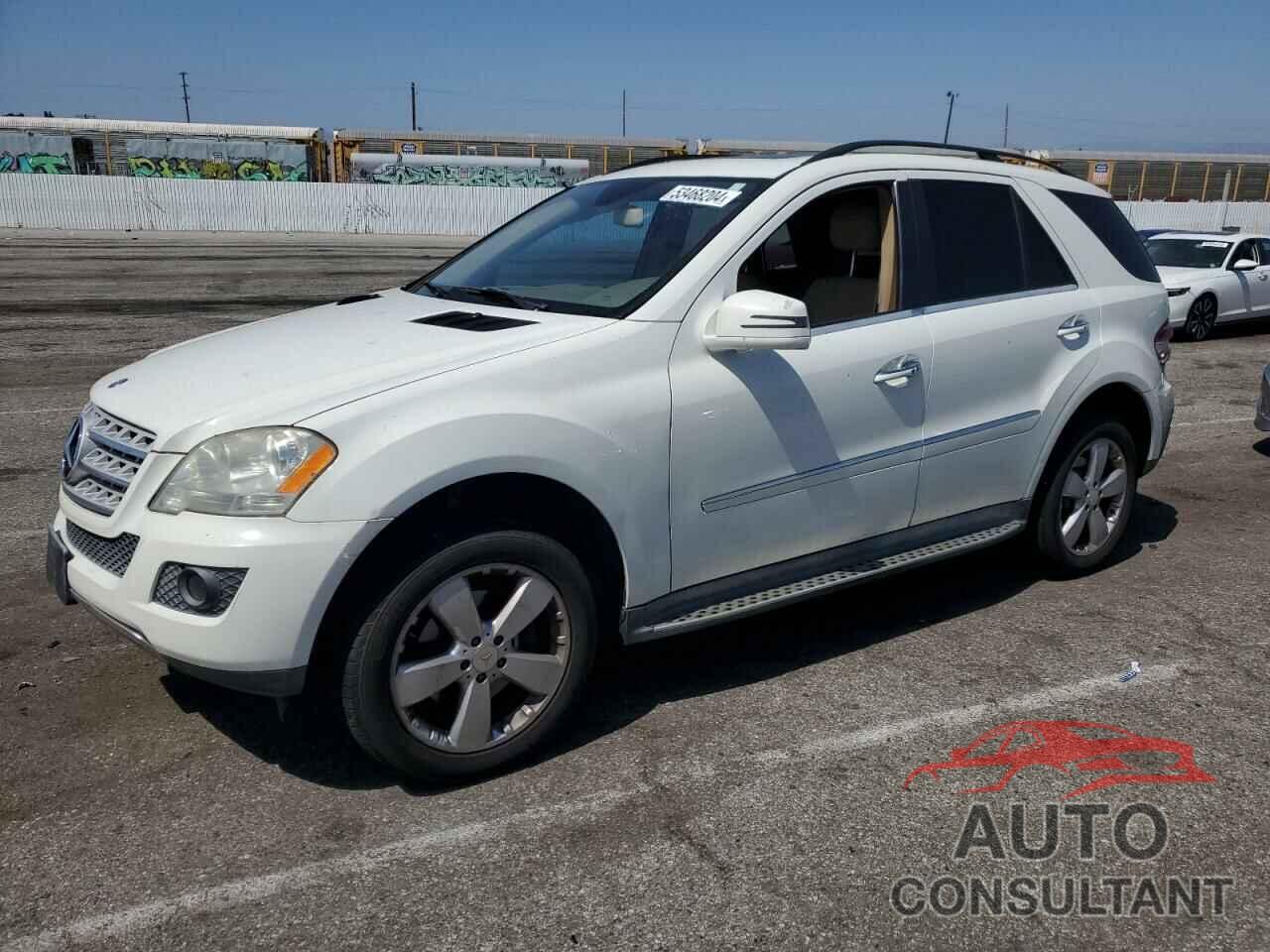MERCEDES-BENZ M-CLASS 2011 - 4JGBB5GB1BA626186