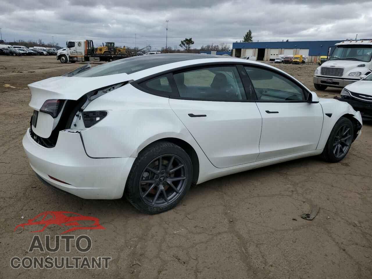 TESLA MODEL 3 2023 - 5YJ3E1EA2PF642656