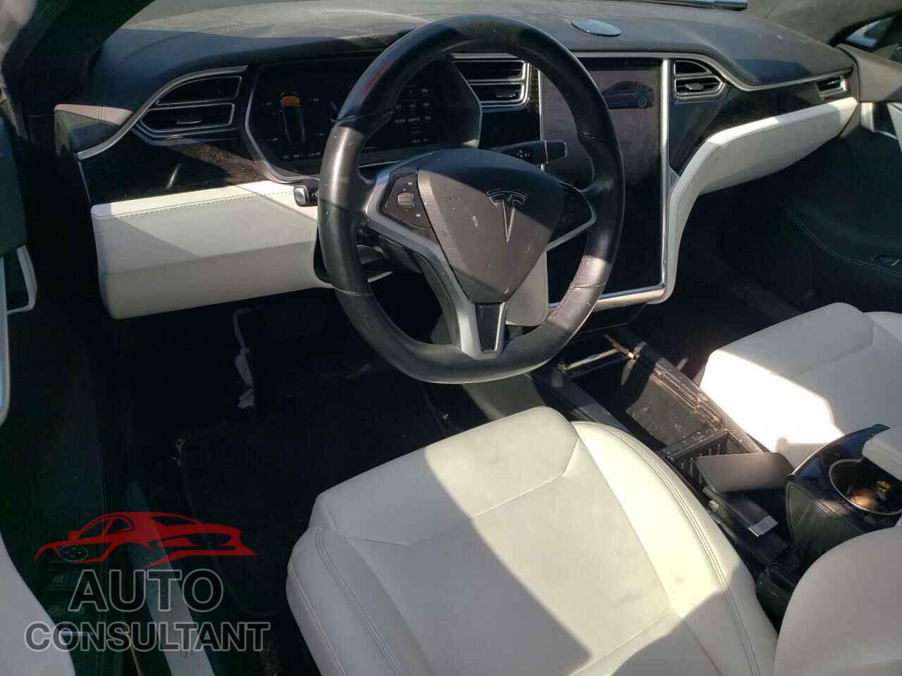 TESLA MODEL S 2017 - 5YJSA1E14HF199502