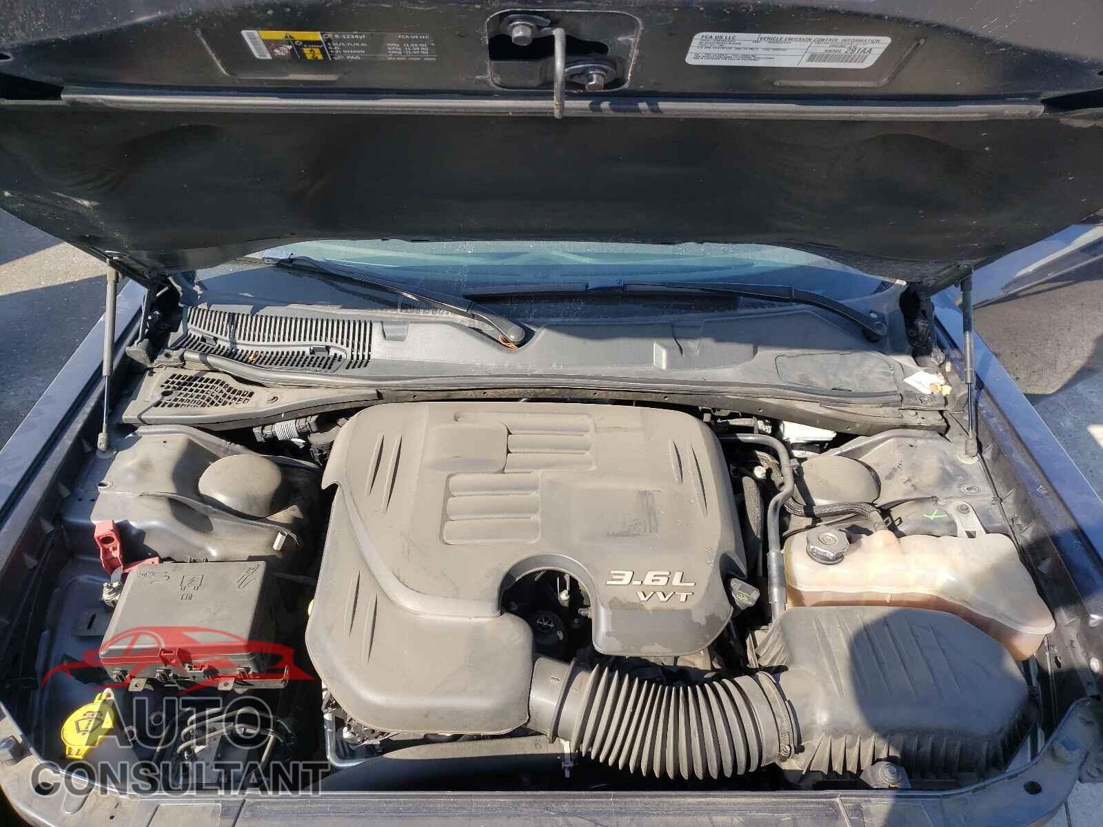 DODGE CHALLENGER 2018 - 2C3CDZAG9JH237640