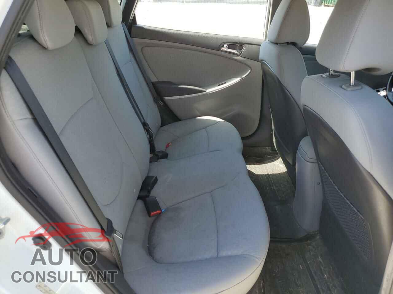HYUNDAI ACCENT 2013 - KMHCU5AE8DU071692