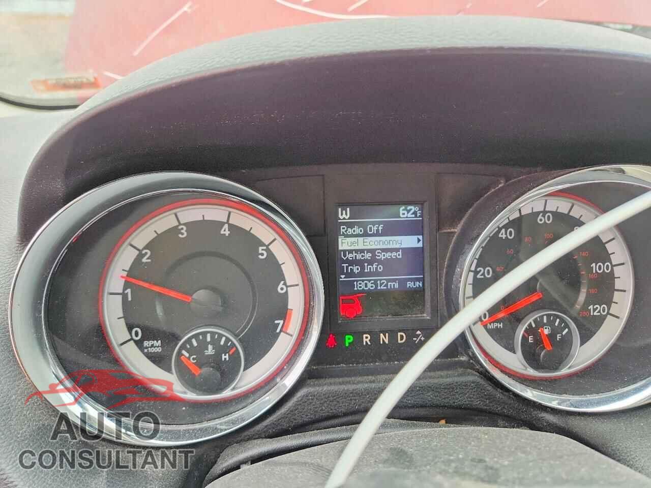 DODGE CARAVAN 2011 - 2D4RN5DG8BR672011