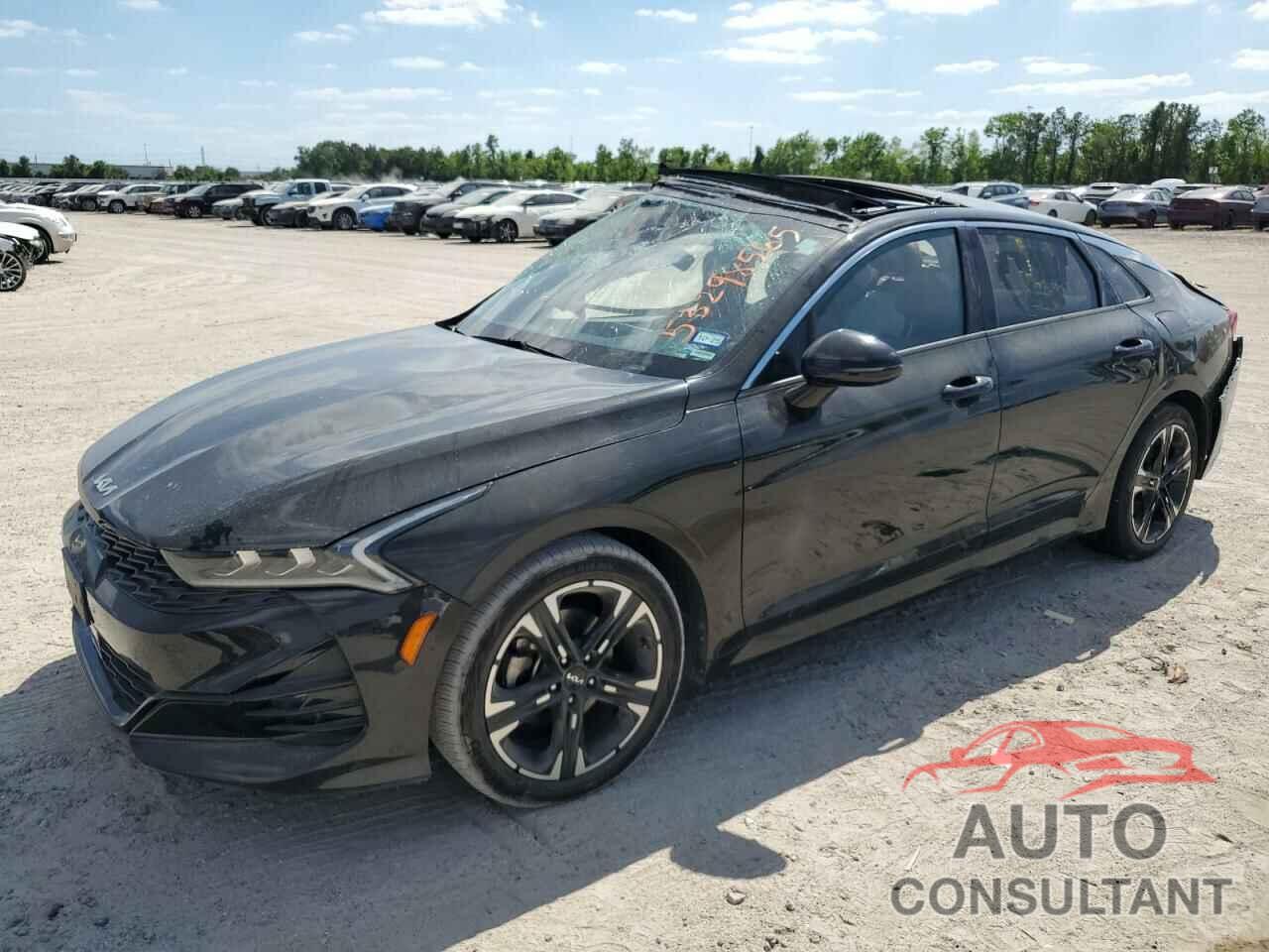 KIA K5 2022 - 5XXG64J27NG130545