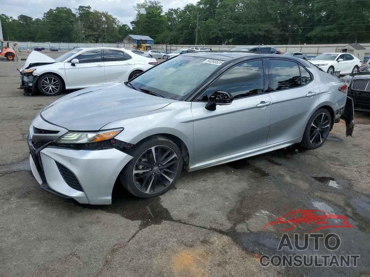 TOYOTA CAMRY 2019 - 4T1B61HK2KU211579