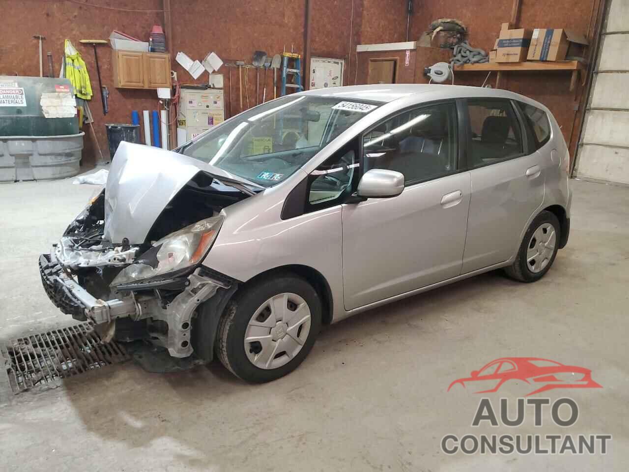 HONDA FIT 2013 - JHMGE8G39DC082330