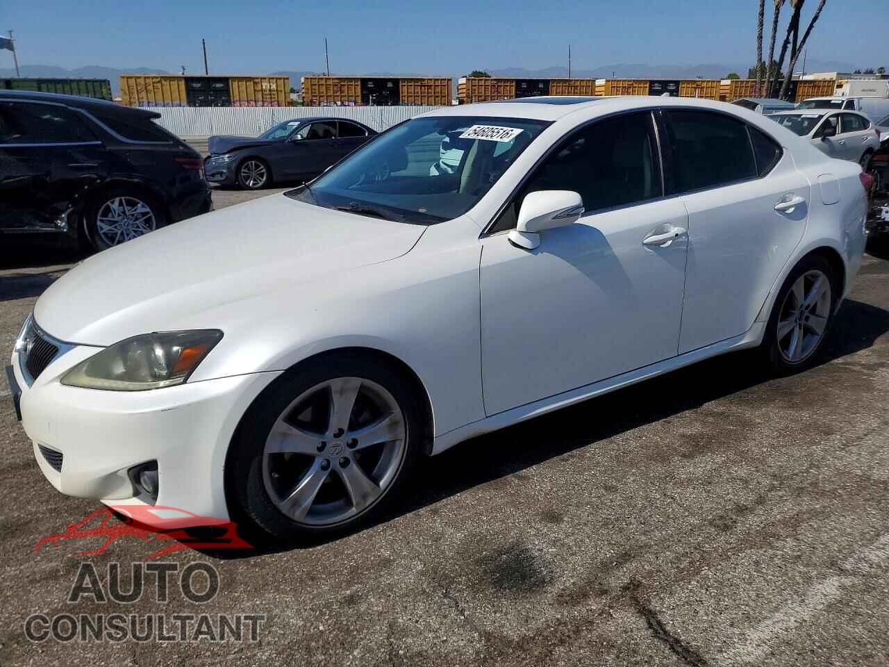 LEXUS IS 2011 - JTHBF5C24B5156189