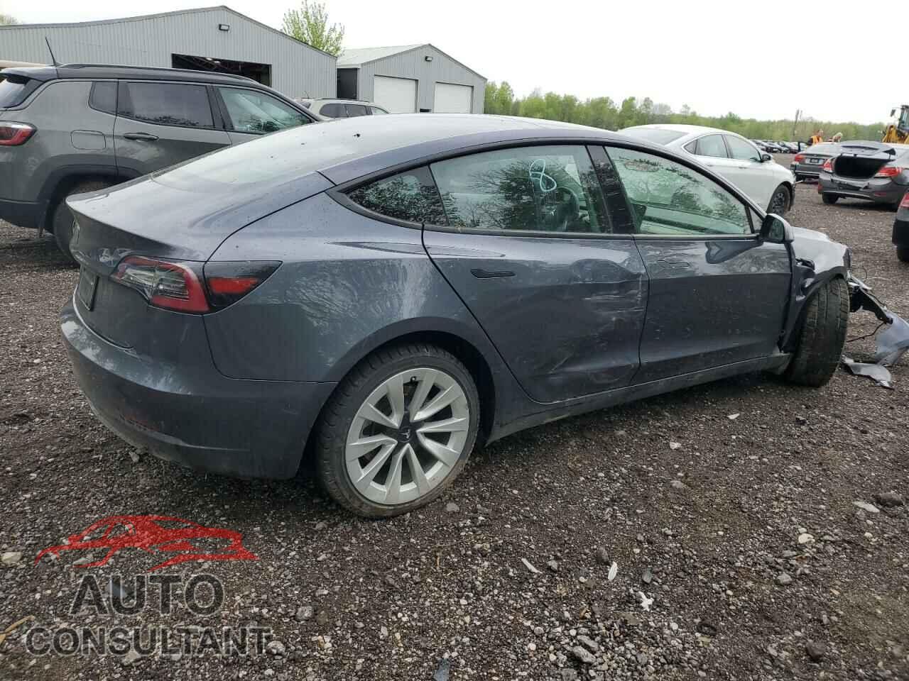 TESLA MODEL 3 2023 - 5YJ3E1EA4PF424086