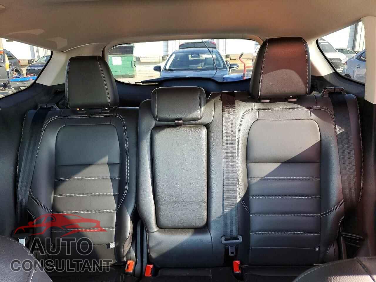 FORD ESCAPE 2017 - 1FMCU0JD3HUE68288