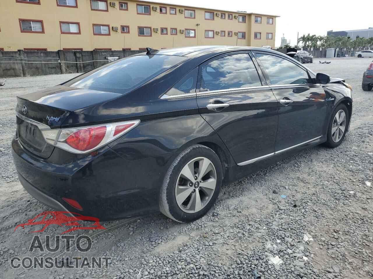 HYUNDAI SONATA 2012 - KMHEC4A40CA043625