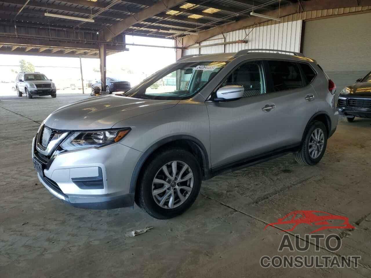NISSAN ROGUE 2017 - KNMAT2MT7HP586792