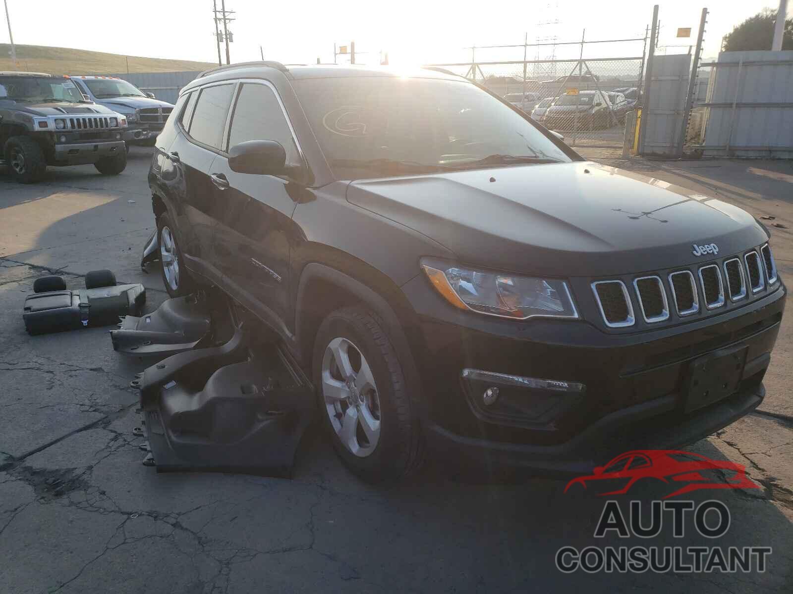 JEEP COMPASS 2018 - 3C4NJDBB4JT114998