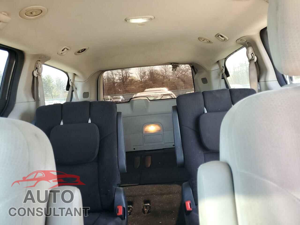 DODGE CARAVAN 2011 - 2D4RN3DG4BR682670