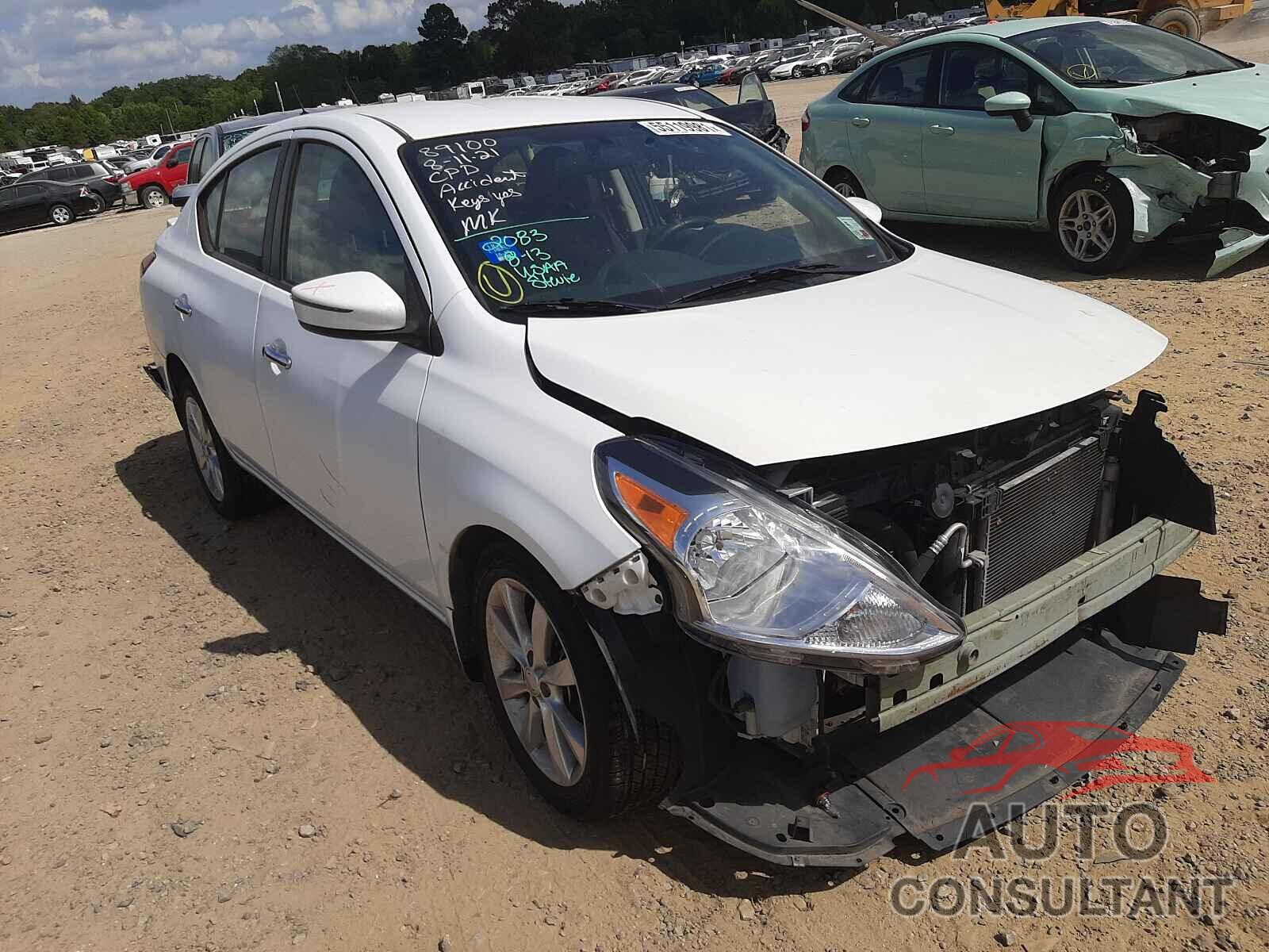 NISSAN VERSA 2016 - 3N1CN7APXGL821027