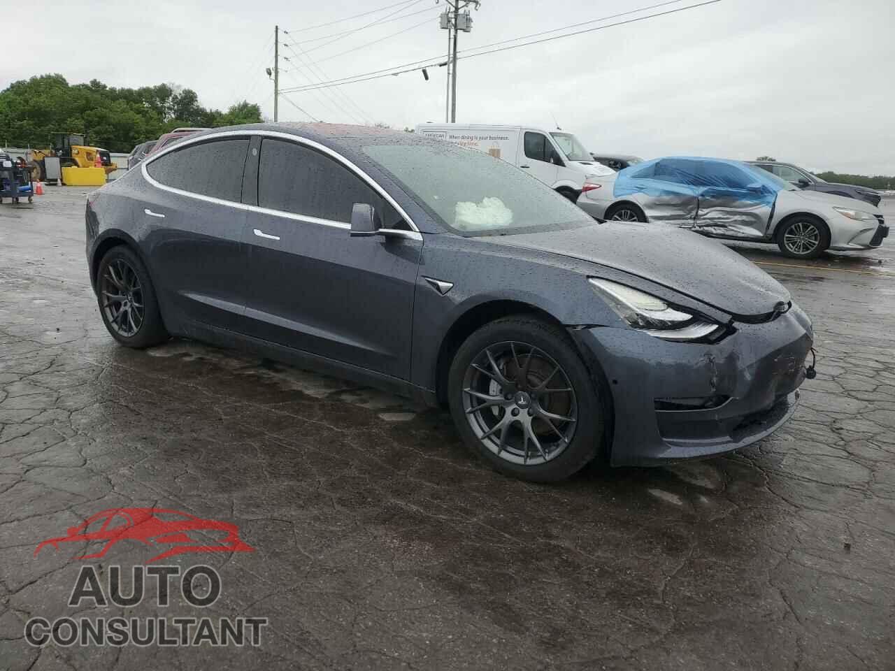 TESLA MODEL 3 2018 - 5YJ3E1EA1JF005118